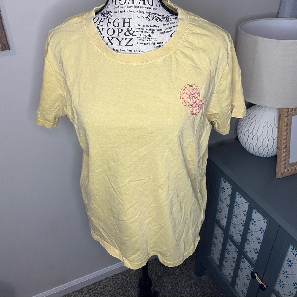 735 c&c California embroidered Yellow T-Shirt with Pink lemon Design